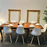 Spacious Modern Flat 100M2 In The Heart Of The City Center