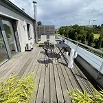 Stylish Studio Lux-City
