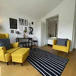 Stylish Studio Lux-City