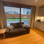 New Luxury Studio In The Heart Of Kirchberg -D