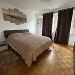 Bonnevoie, Charmant Appartment Avec Parking Prive