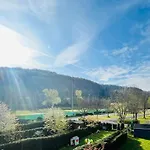 Luxembourg City - 70M2 - Easy Parking - Bus - 2 Tvs - Between City And Forest