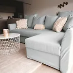 Beautiful Stylish 2Br Apartment In Kirchberg
