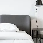 Lux 1Br King Bed, Balcony, Near City Center