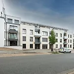 Lux 1Br King Bed, Balcony, Near City Center