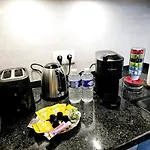 Comfy One Bedroom Flat With Parking&Balcony-Cd9