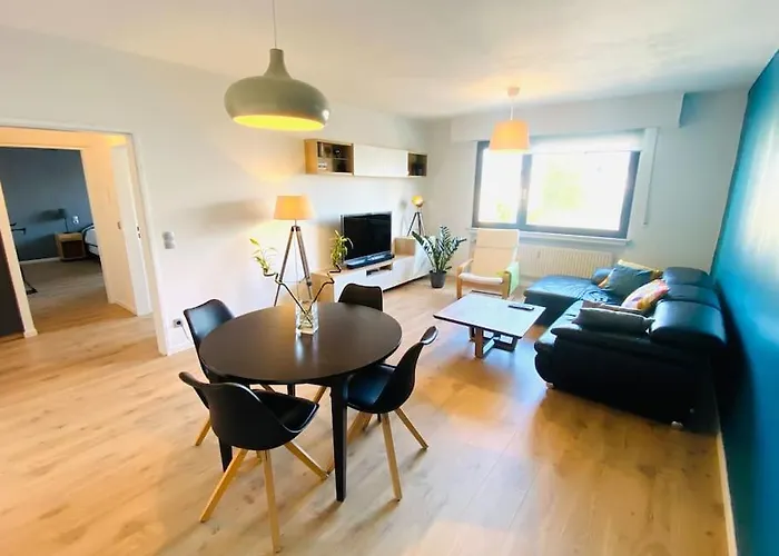 Large 1 Bedroom In Center With Parking - 64