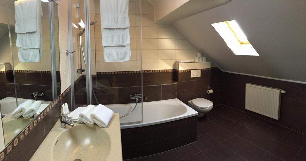 Hotel Pax 3*