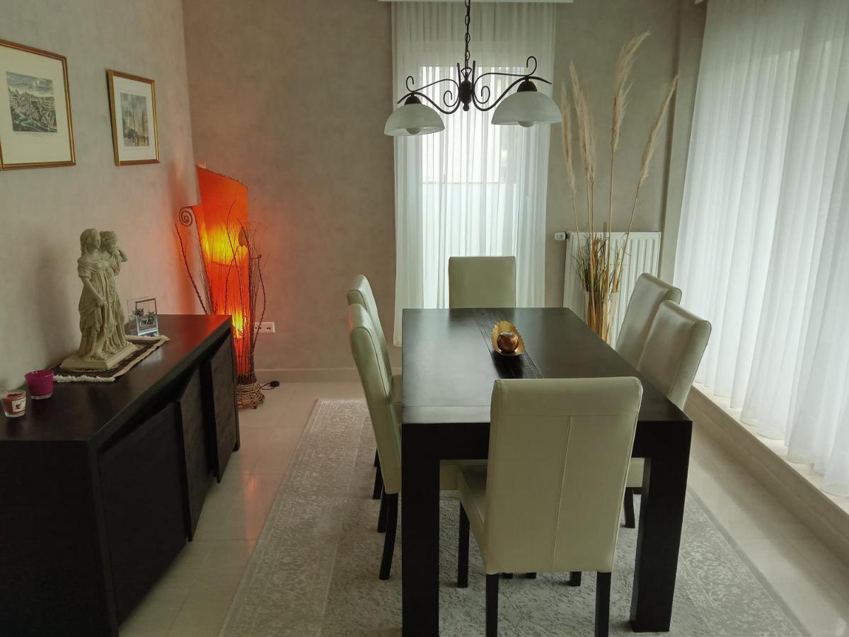 Primeurs Standing De 85 M², Luxembourg-kirchberg Apartamento