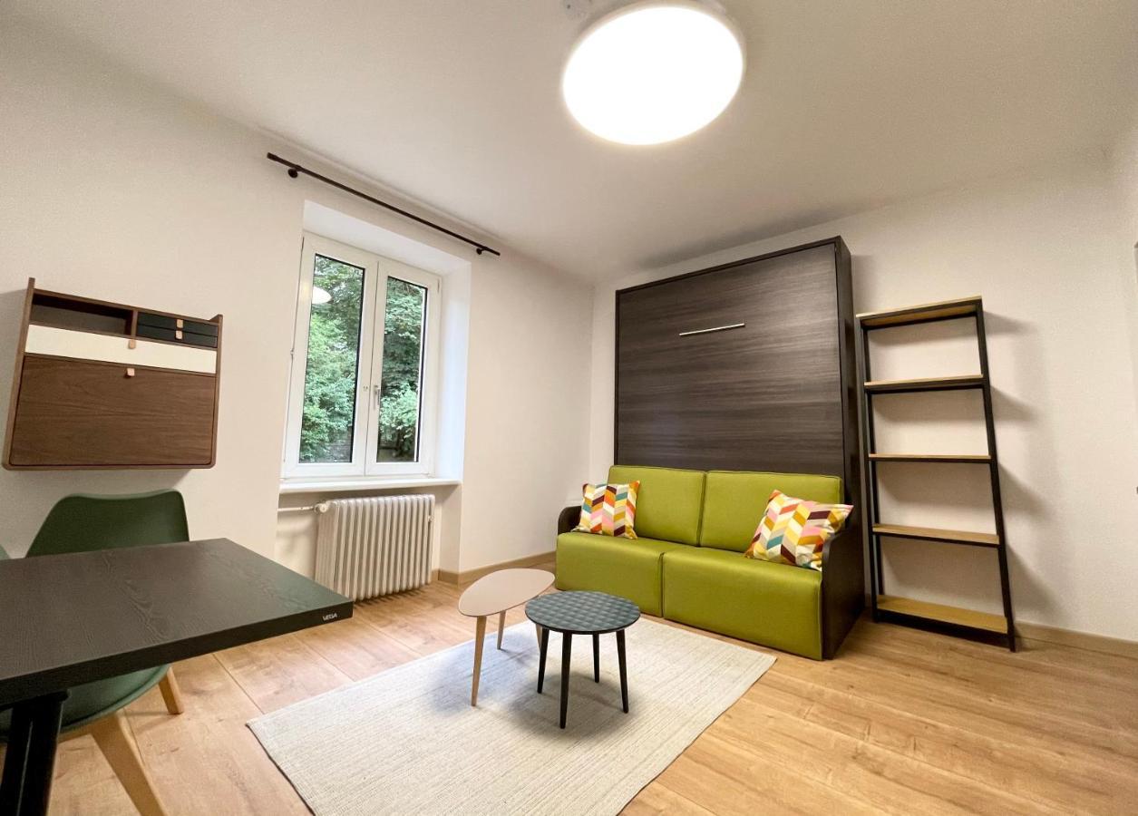 De La Petrusse Apartment