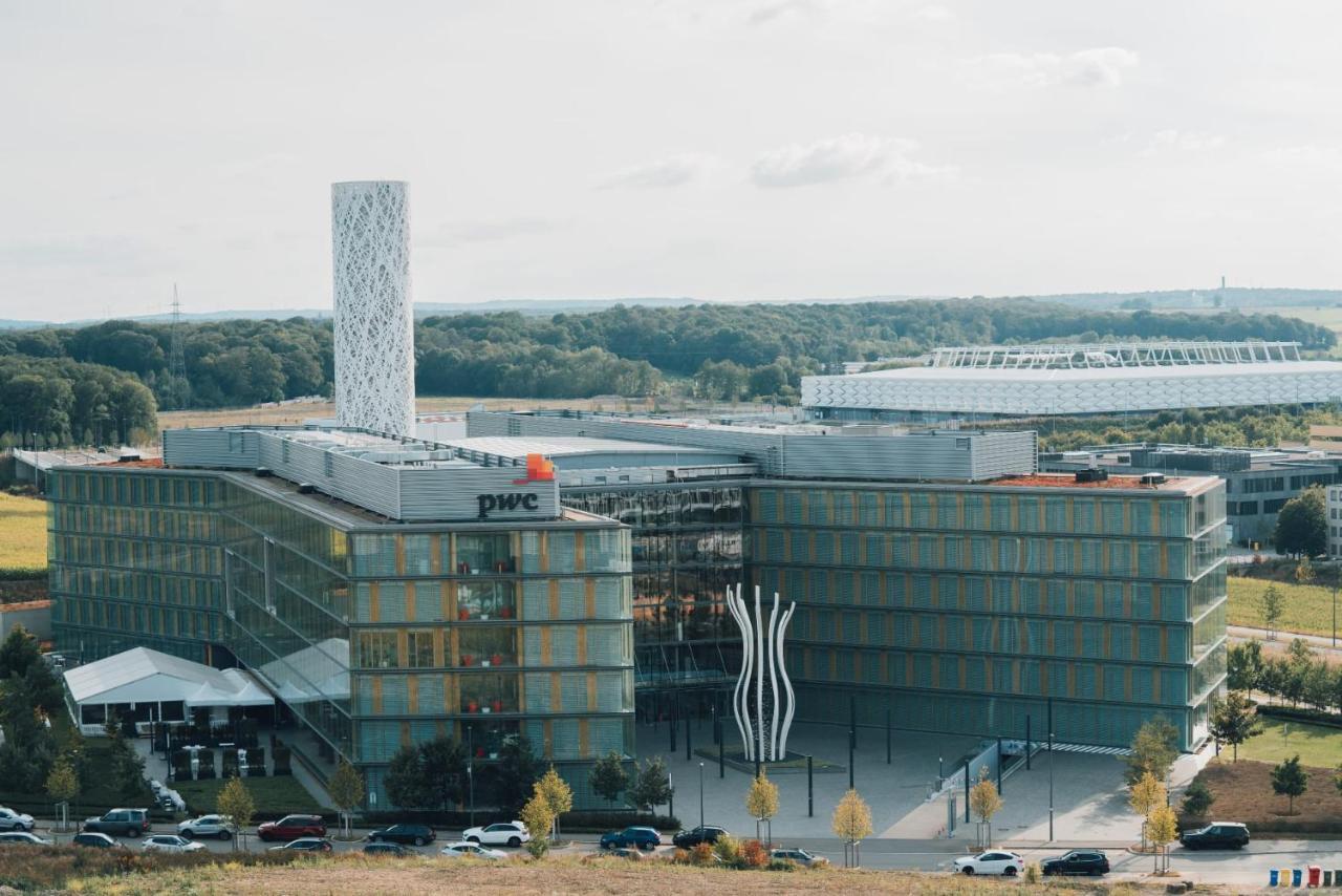 Luxury 1 Bedroom Apt W Spa, Fitness & Swimming Pool - Zenith Towers Luxembourg