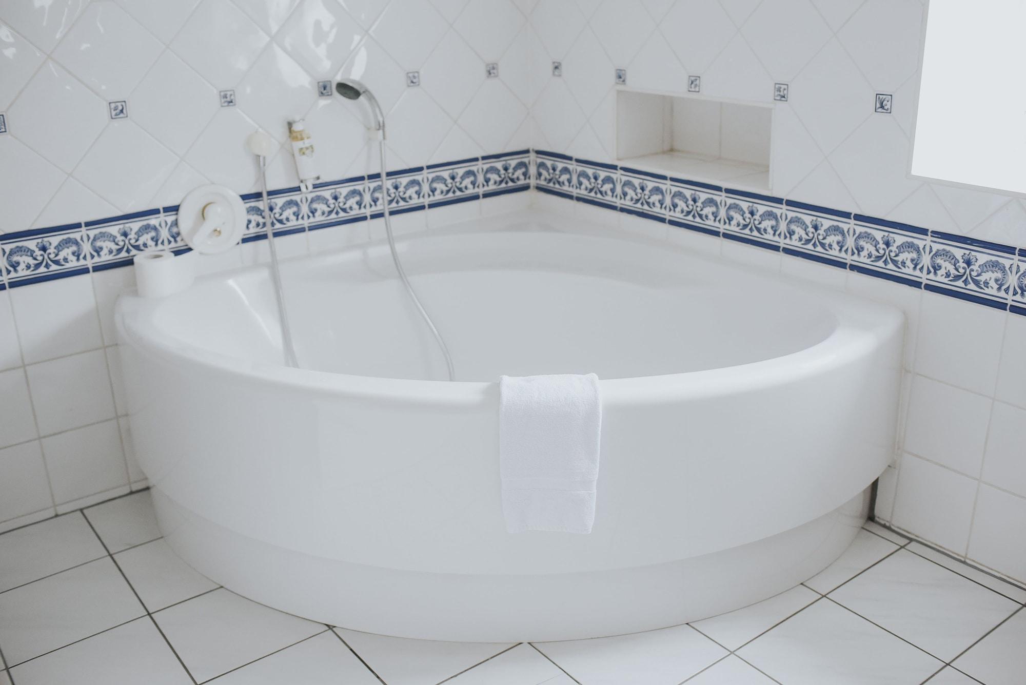 Le Chatelet Hotel