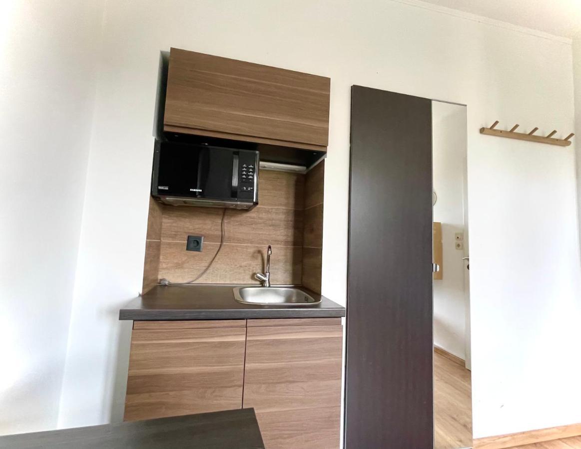 De La Petrusse Apartment
