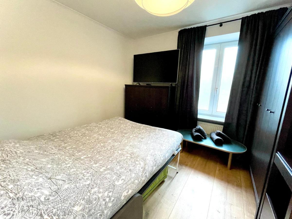De La Petrusse Apartment *