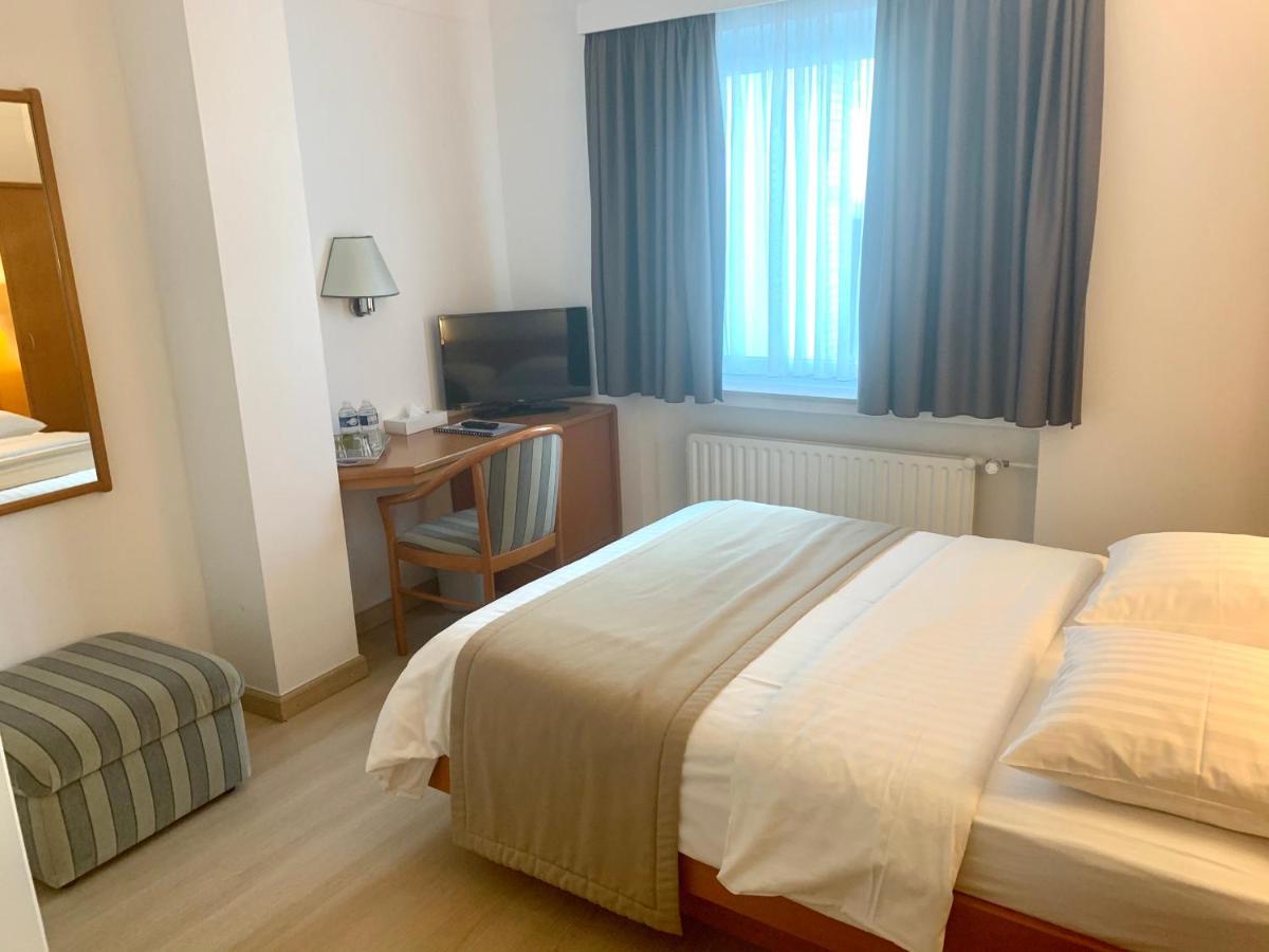 Francais 3* Luxemburg