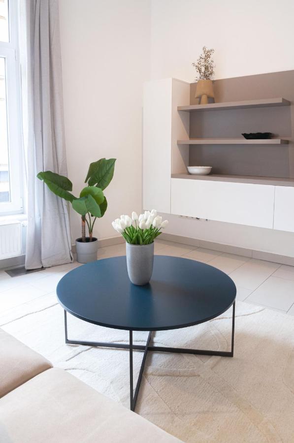 Apartment Origer By Rentaroo