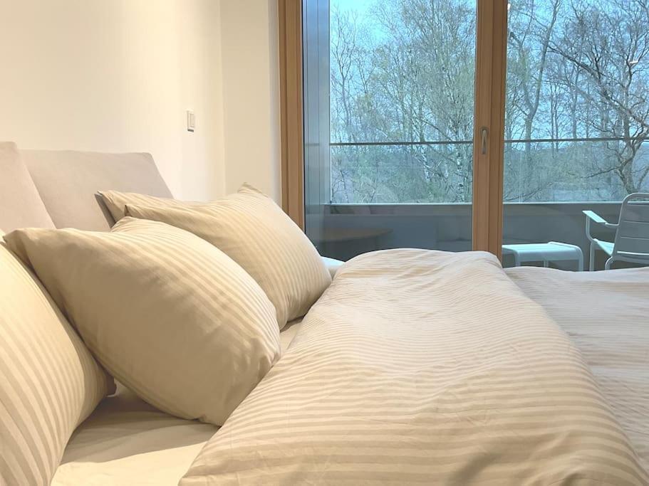 Kirchberg - High End 1 Bedroom With Terrace & Parking Luxemburg