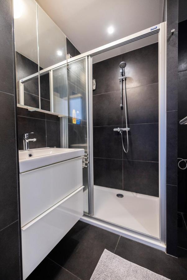 Modern Studio Lux-city