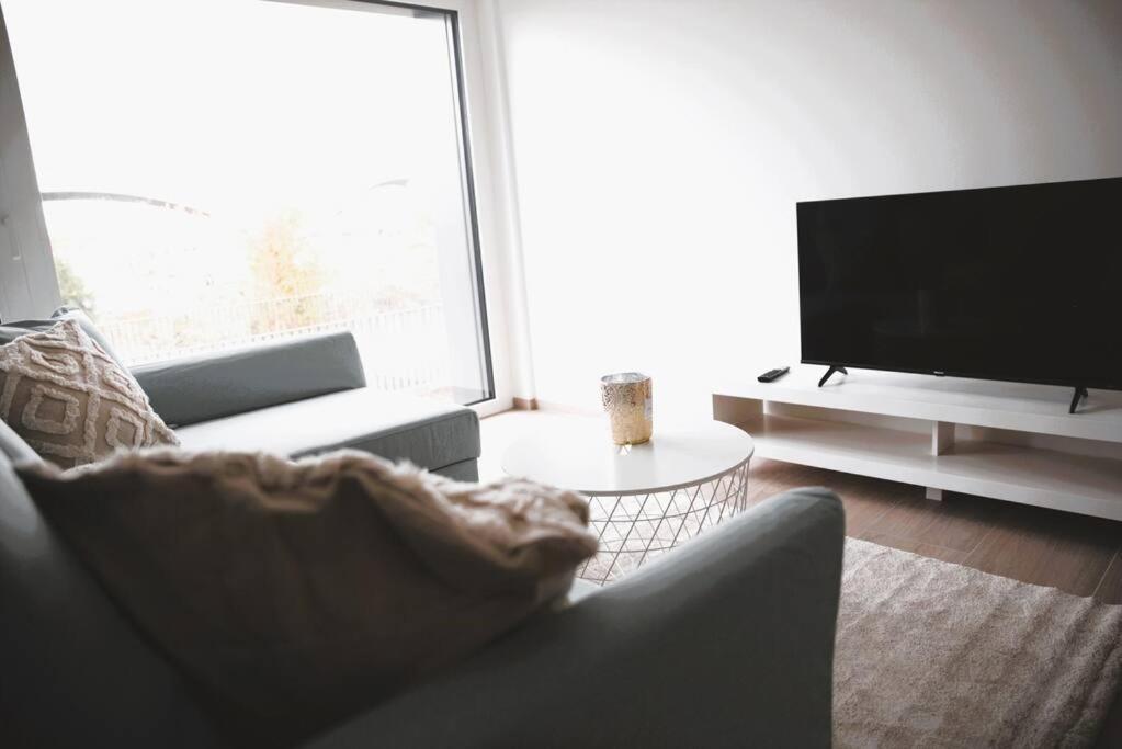Beautiful Stylish 2br In Kirchberg Apartment