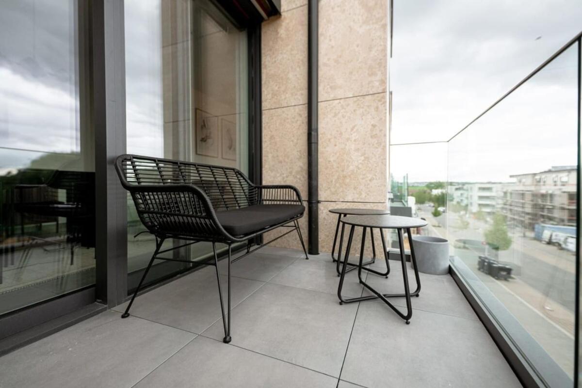 Apartment Lux 1br King Bed, Balcony, Near Center