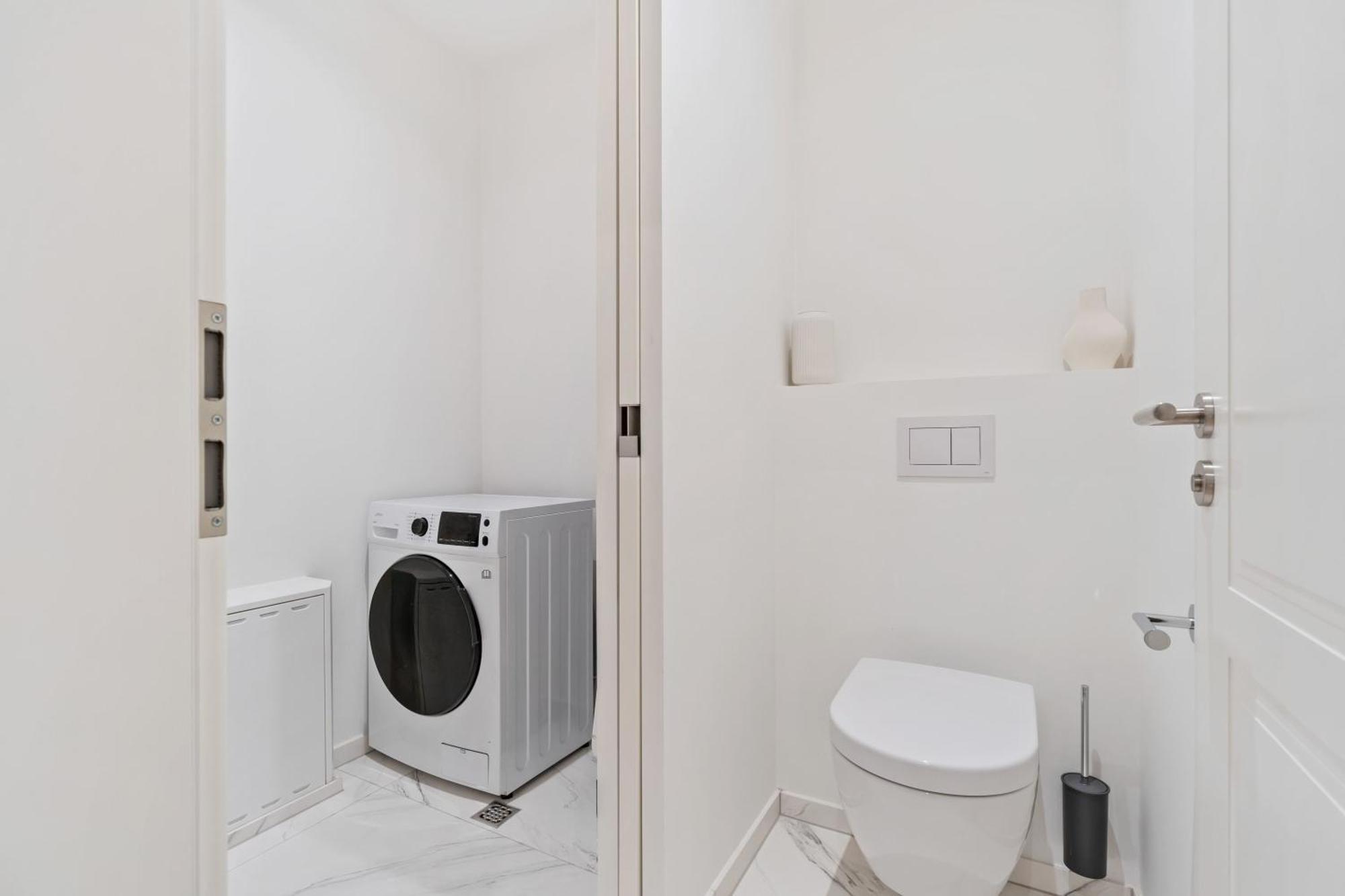 Apartment Luxurious 3br Apt With Jacuzzi In Central Lux Luxembourg