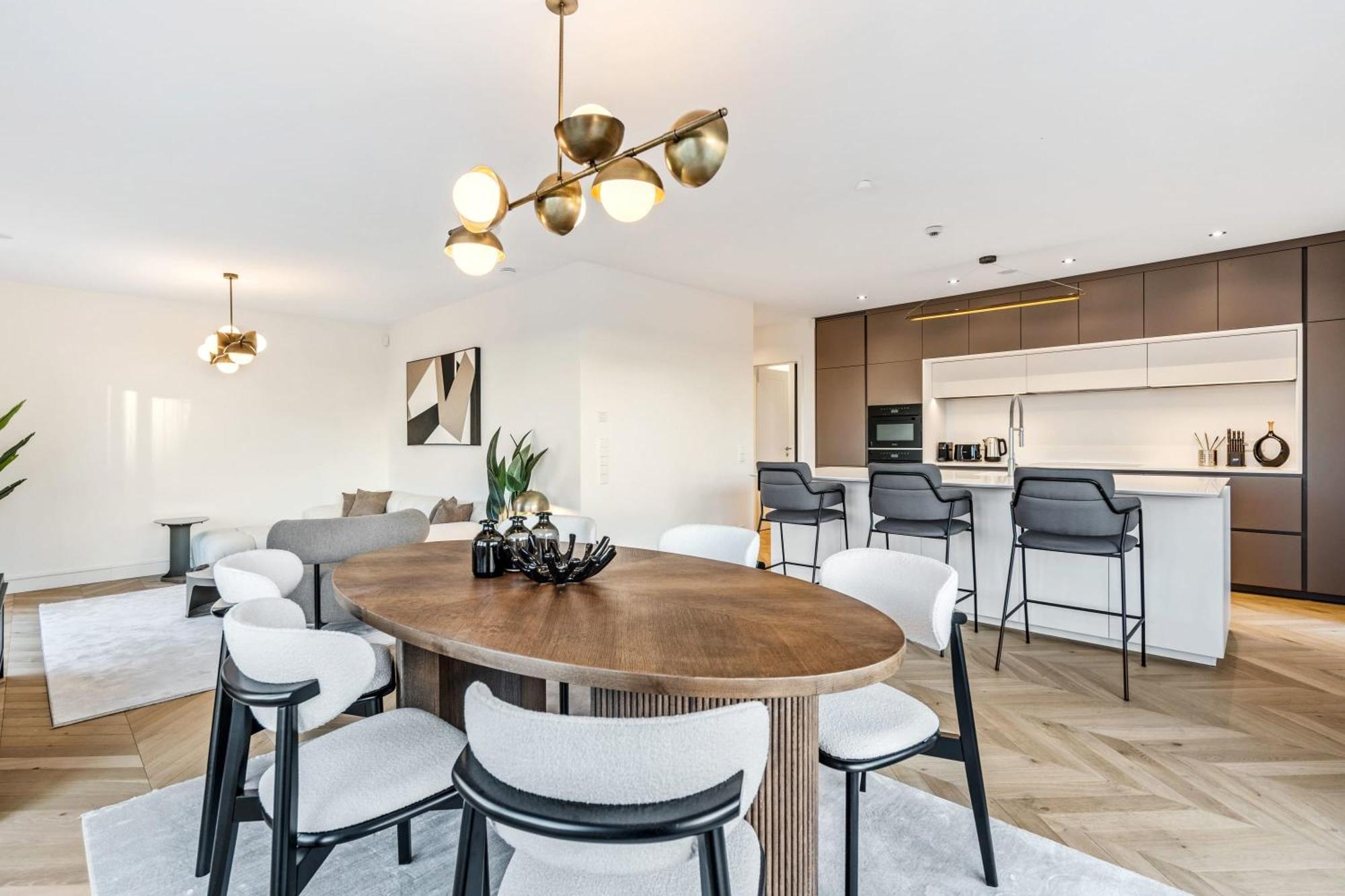 Luxurious 3br Apt With Jacuzzi In Central Lux Luxembourg