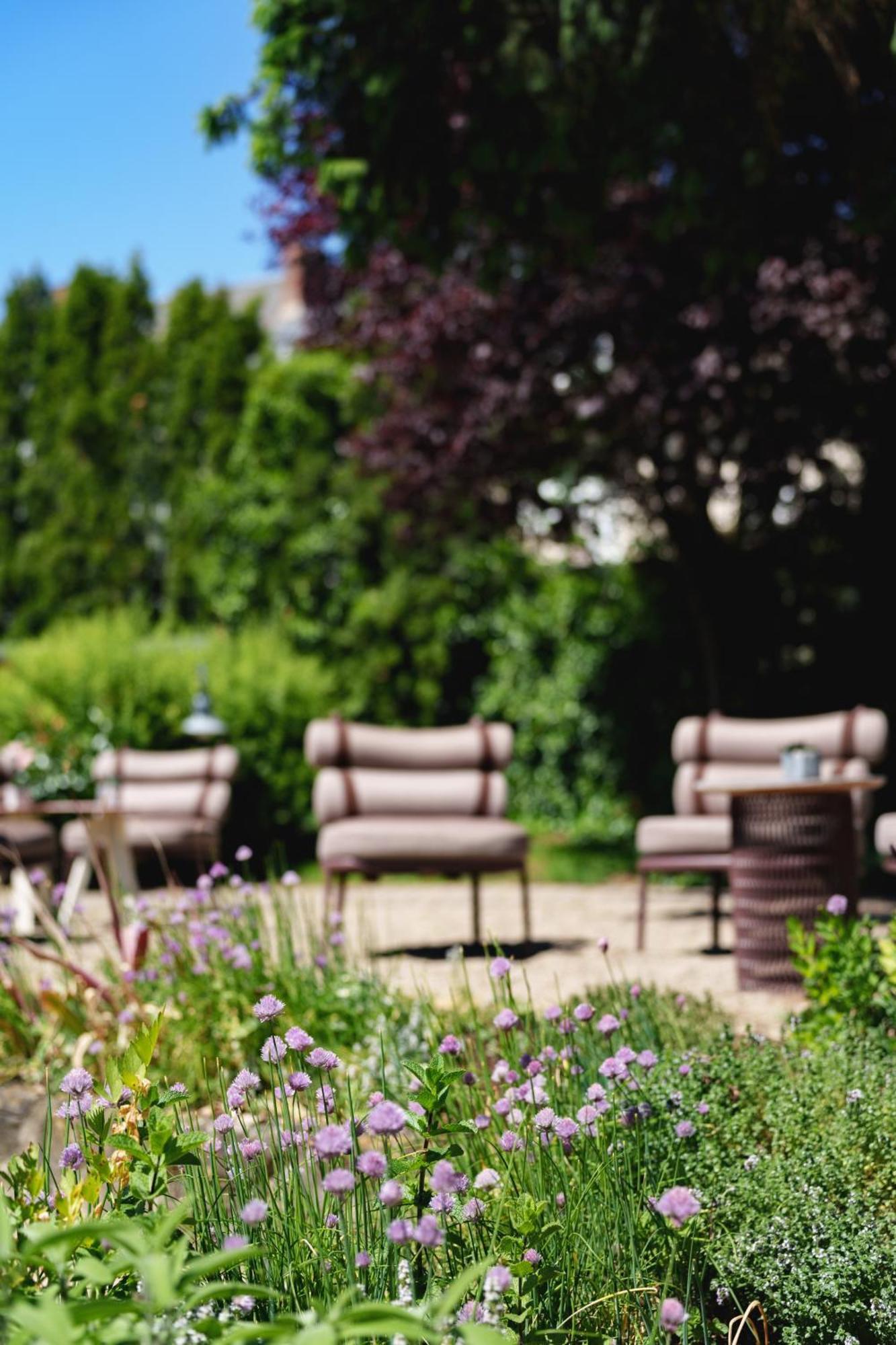 Les Jardins D'anaïs Hotel 4*