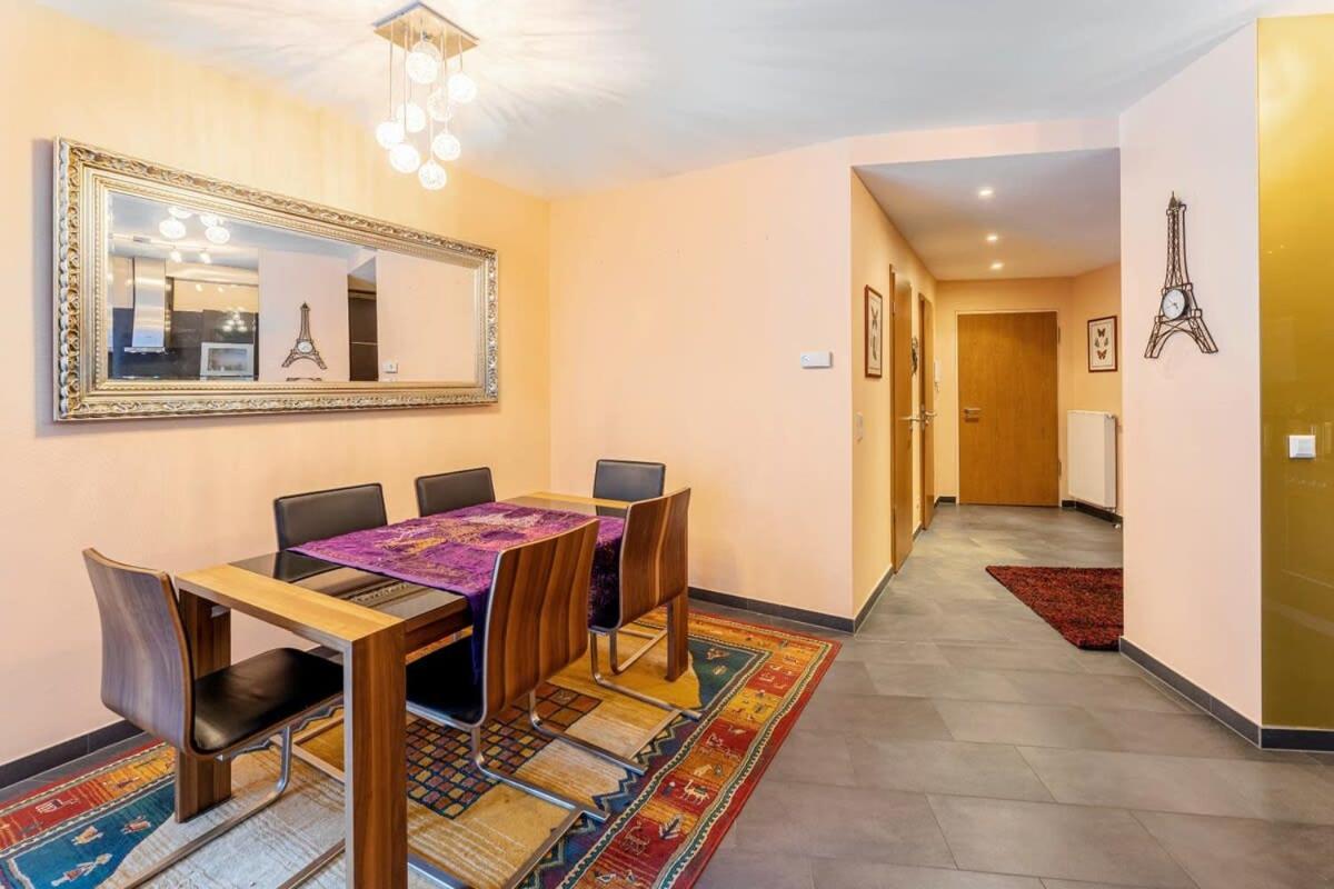 Stylish 2-bed Gem, Nature & Comfort *