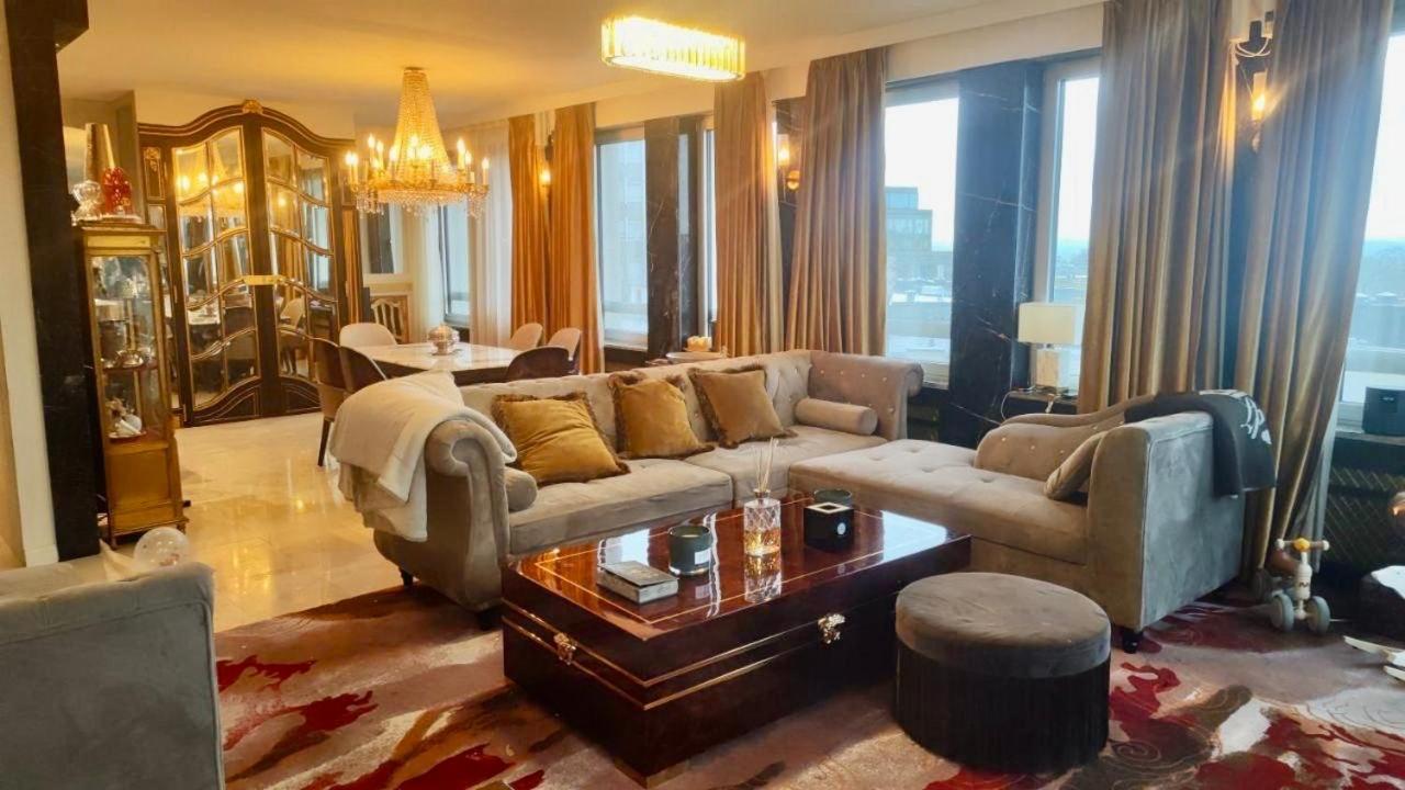 La Royale Centre 2 Apartment *