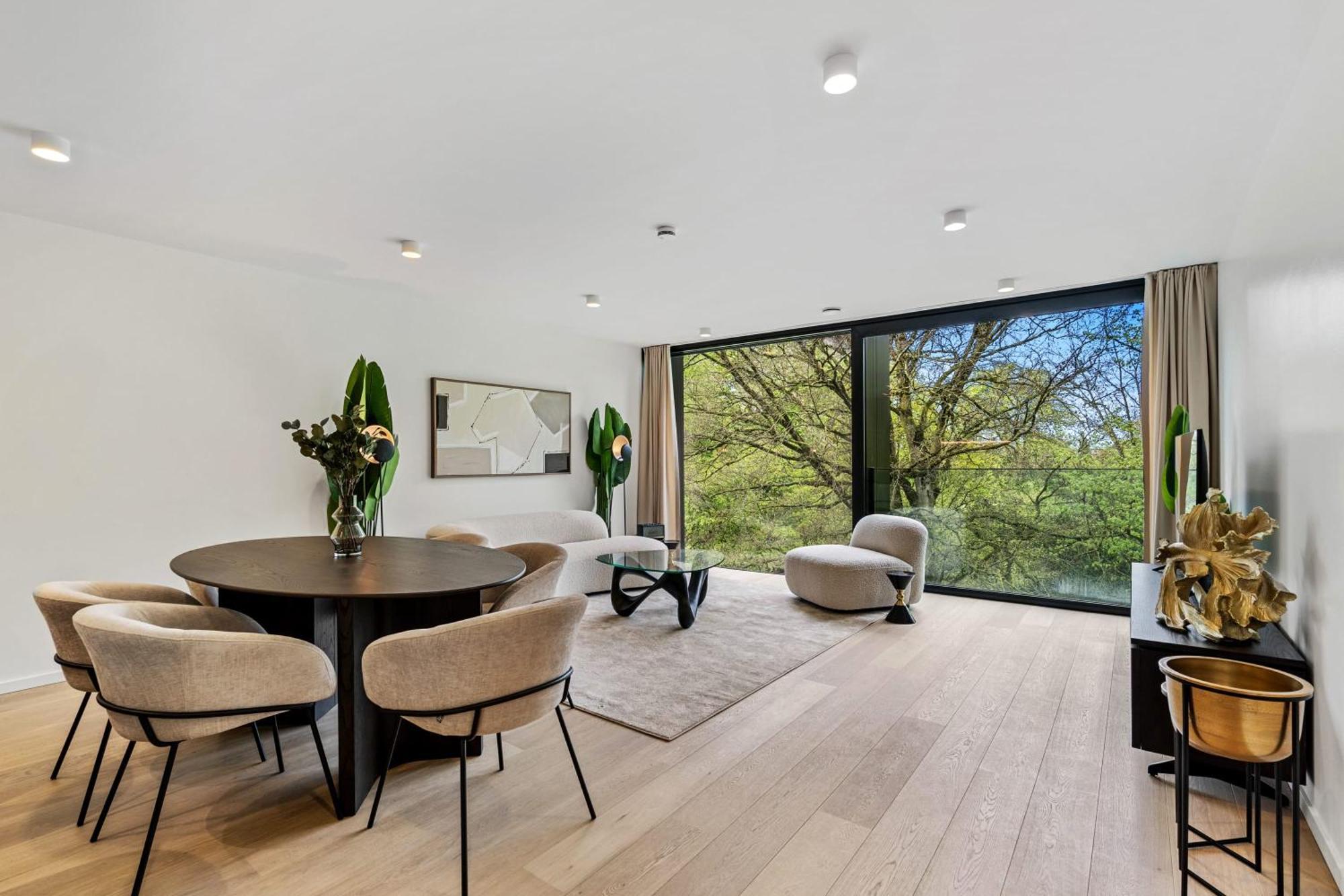 Upscale Urban Style & Comfort For Six * Luxemburg