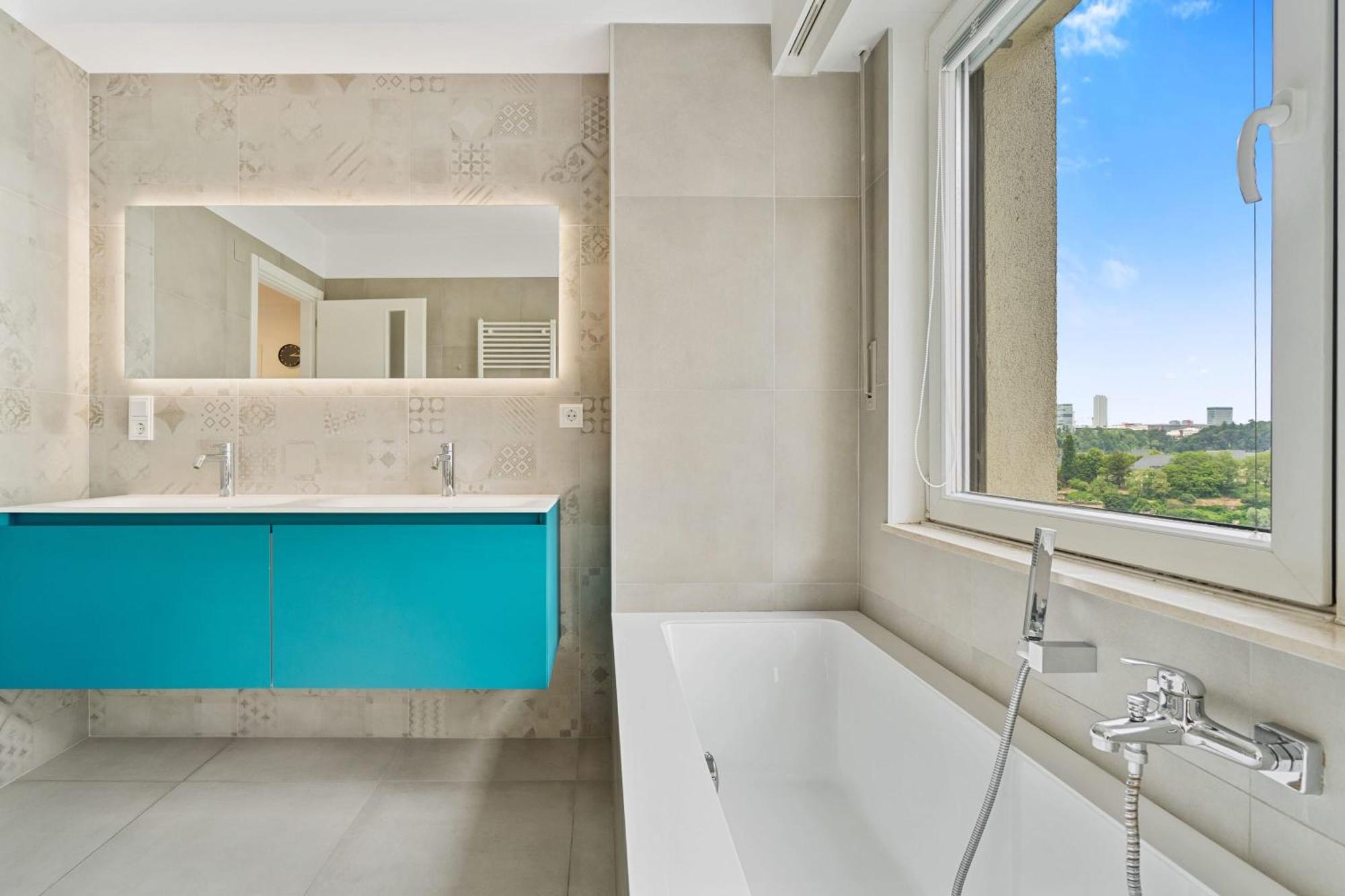 Lux 2br With Views & Balcony * Luxembourg