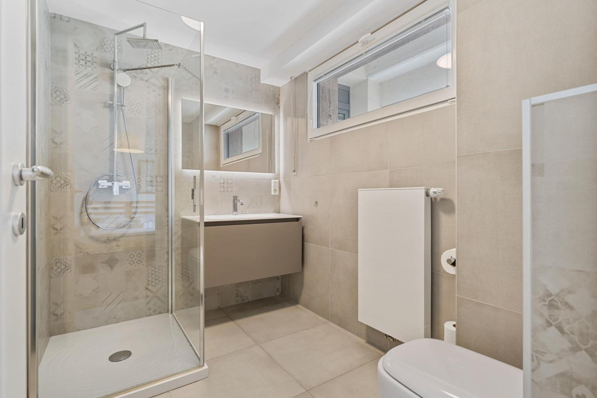Apartment Lux 2br With Views & Balcony Luxembourg
