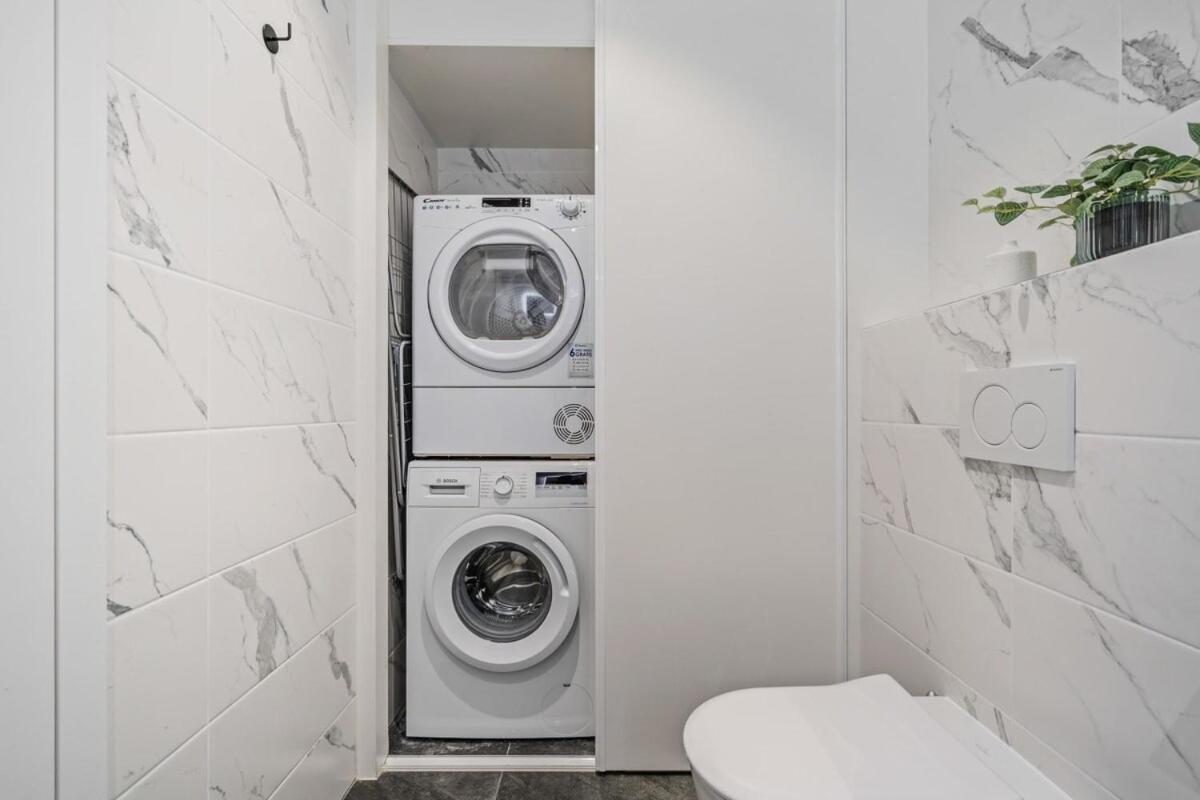 De Luxe 1 A Coucher, Centre Commercial, Piscine Et Fitness