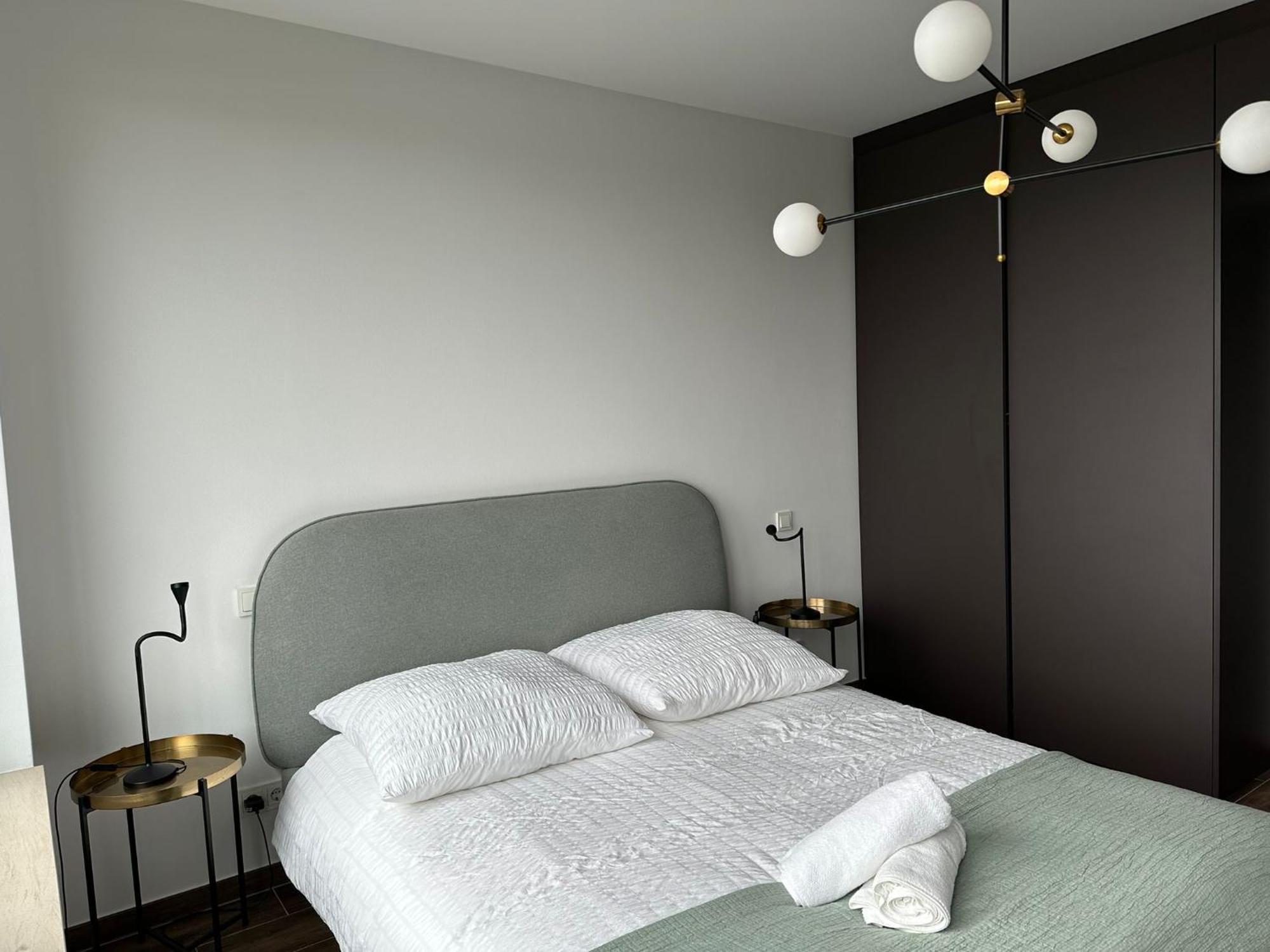 De Luxe 1 A Coucher, Centre Commercial, Piscine Et Fitness * Luxemburgo