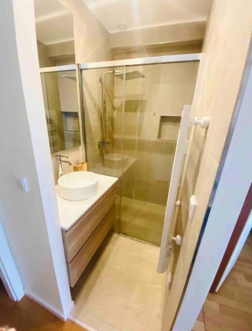 Penthouse In Center With Terrace And Parking-51 Appartement *