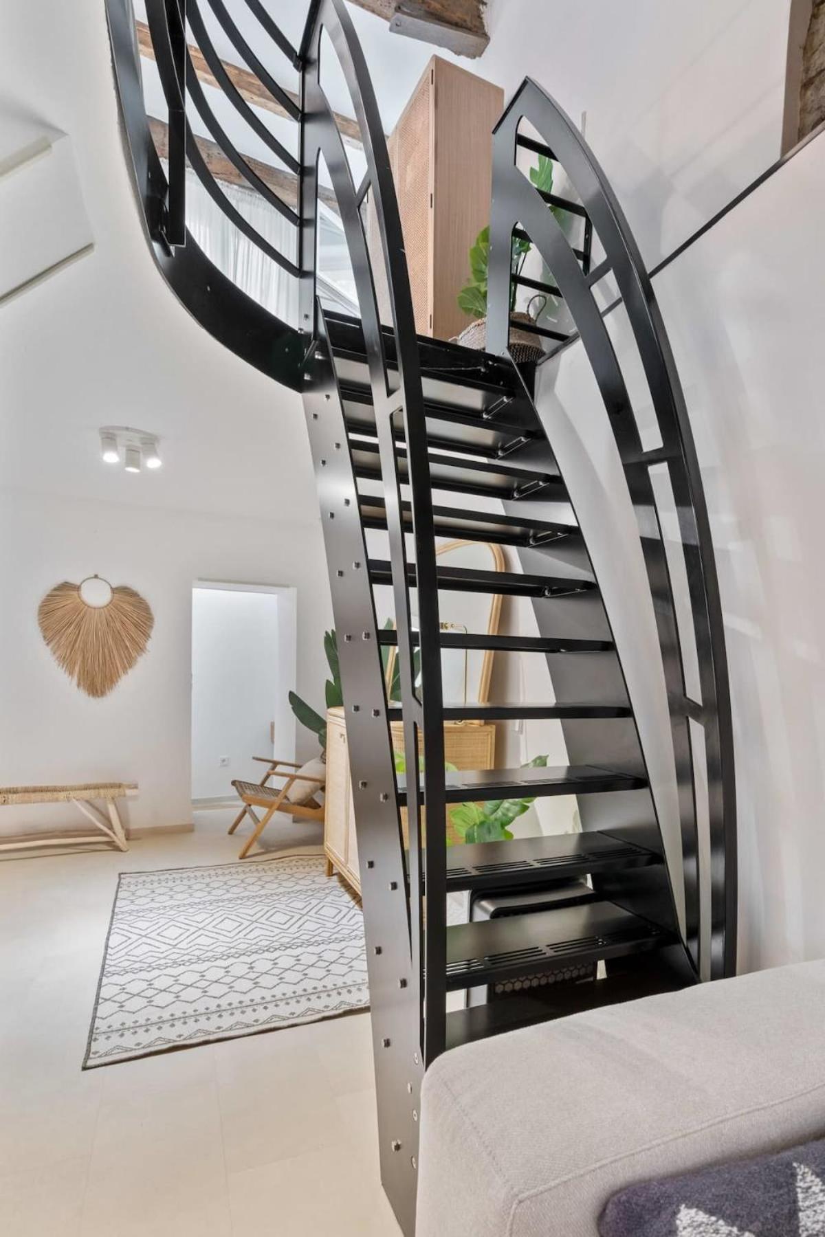 Apartment Elegant 1br Retreat In Peaceful Grund Luxembourg