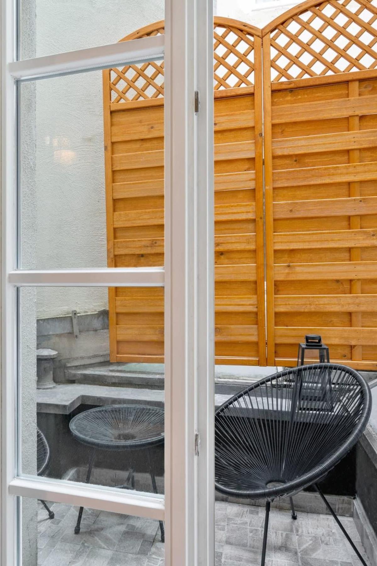 Elegant 1br Retreat In Peaceful Grund * Luxembourg