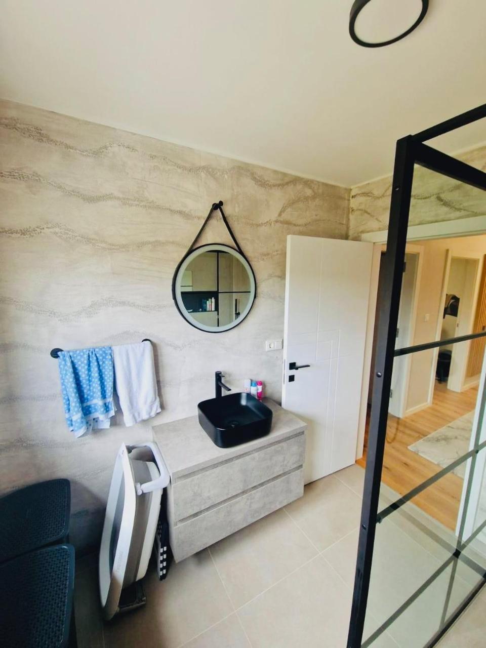 Apartment Magnum
