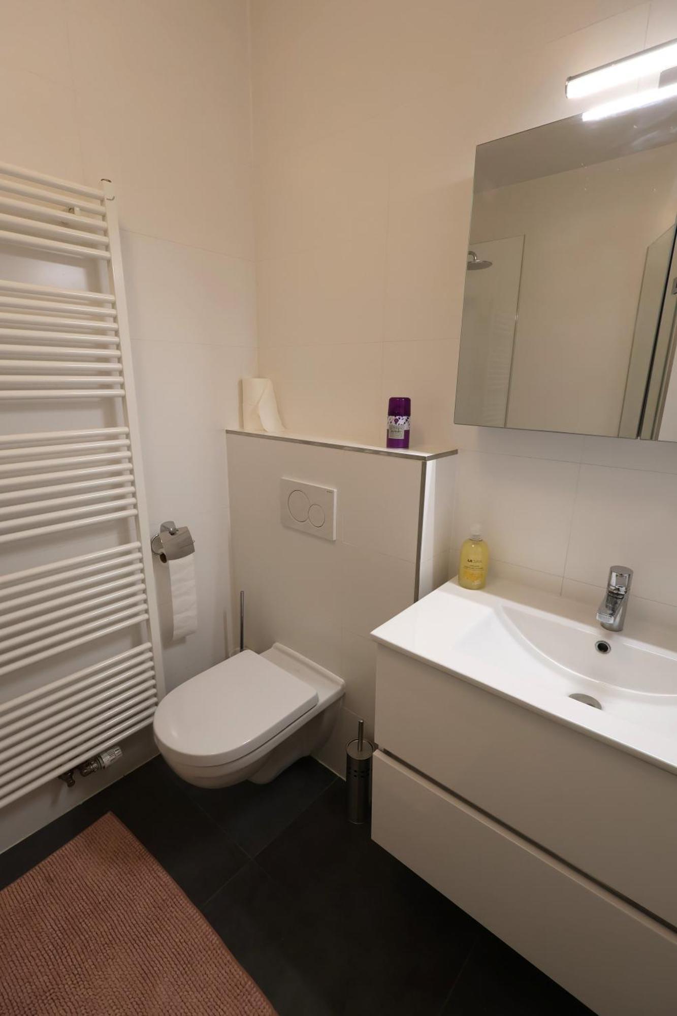 Aparthotel Center *