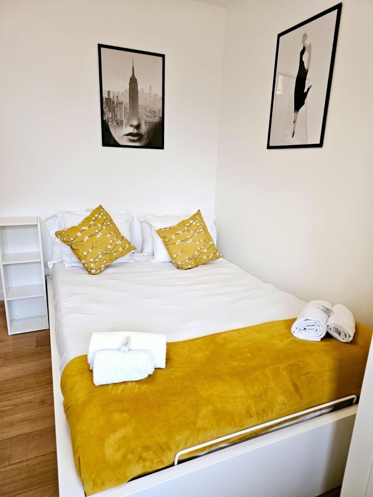 Bright 2 Bedrooms Flat W Parking&balcony-fent1 Apartment Luxembourg