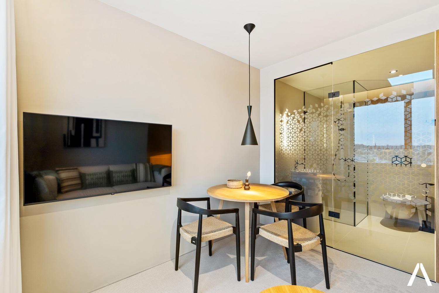 Appartement Modern And Cozy Retreat Near The
