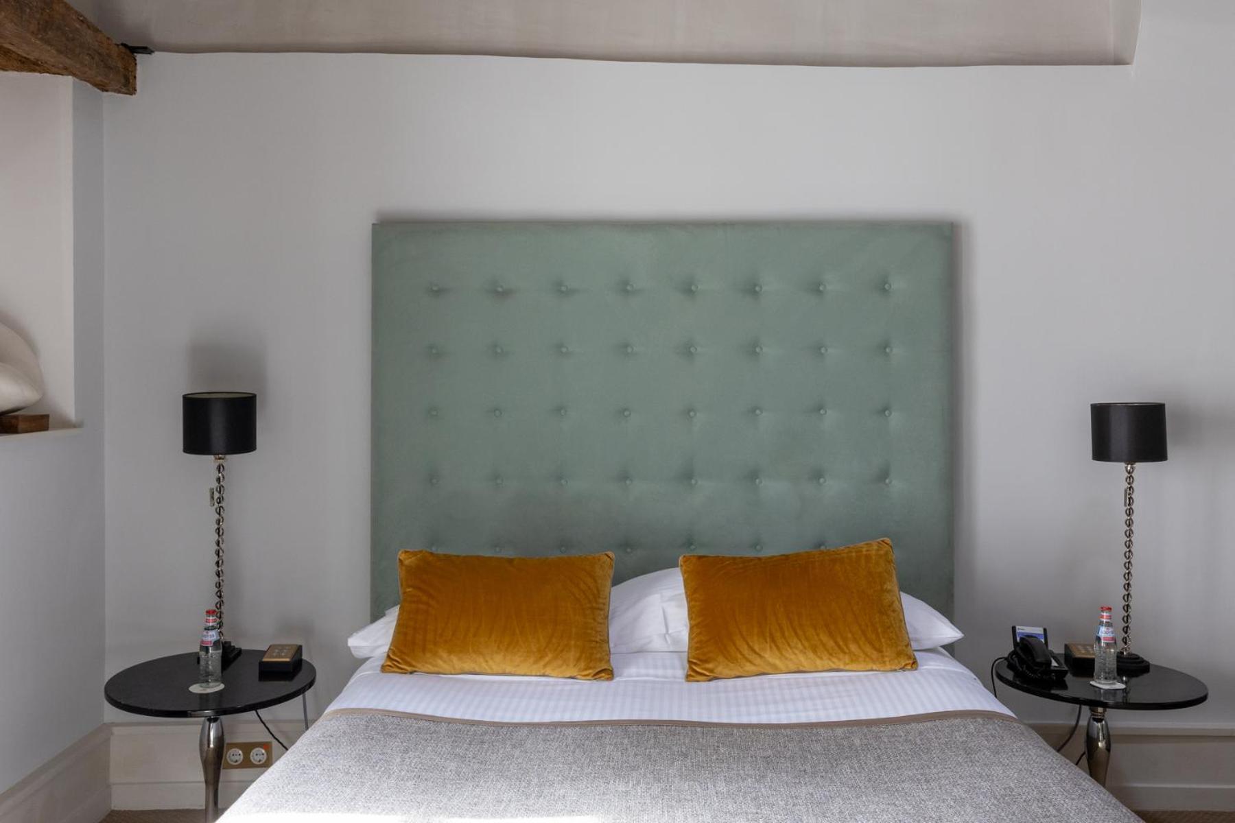 Le Place D'armes - Relais & Chateaux Hotel