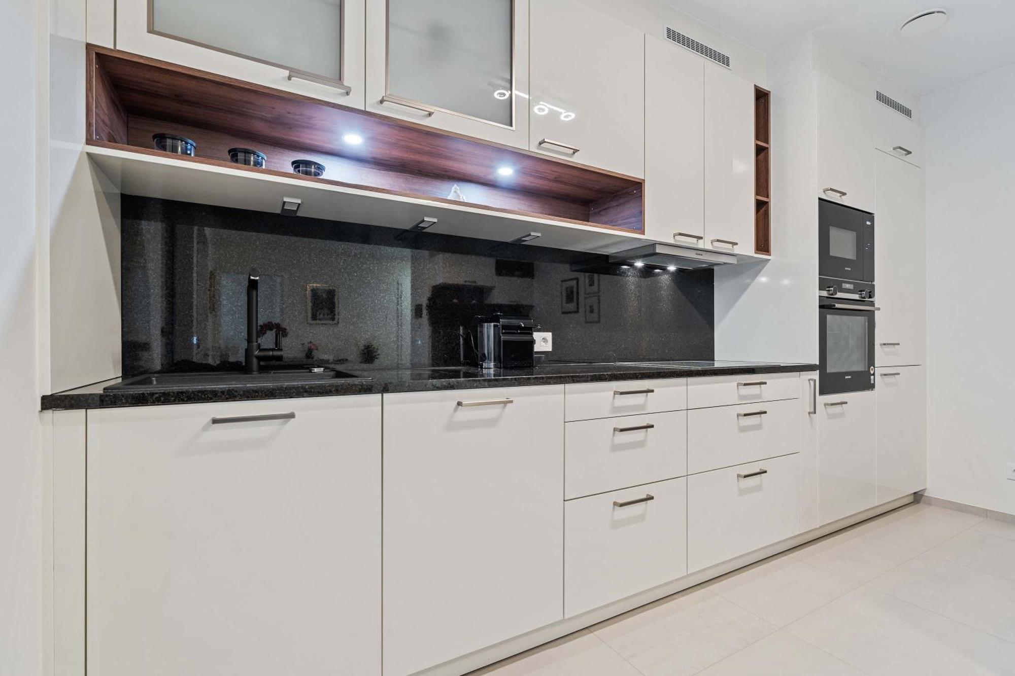 Appartement Stylish With Balcony Wifi & Free Parking *