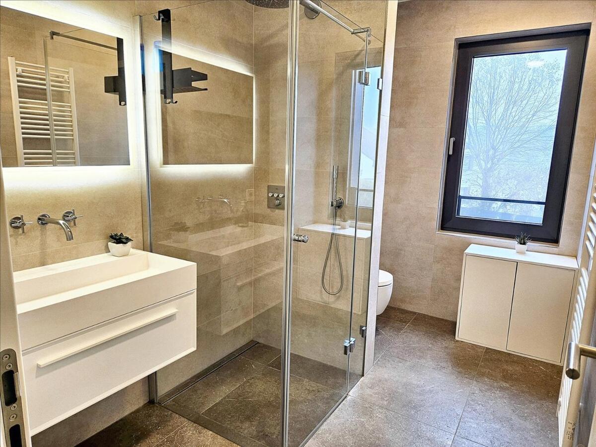 Appartement High-end 1 Bedroom In Lux-belair With Garage In New Building *
