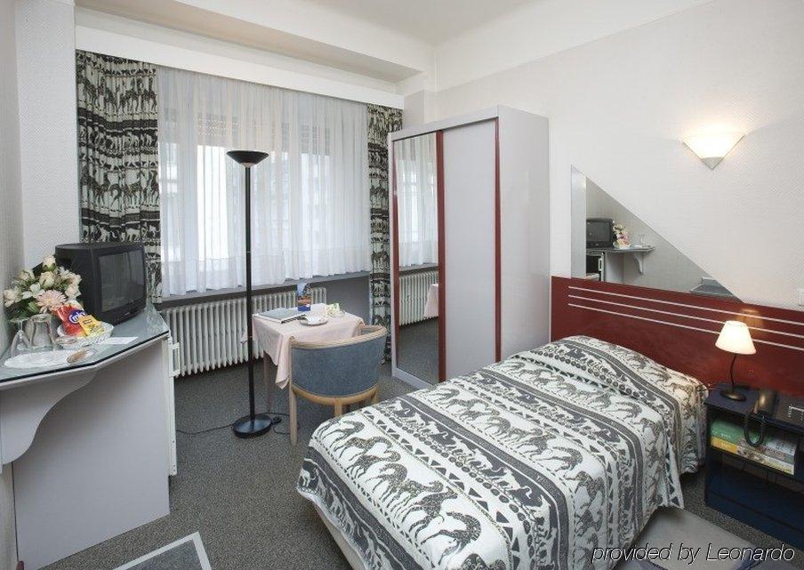 City Hotel Hotel 3*