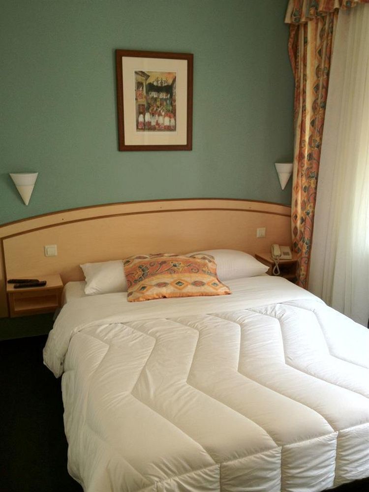 Yasha Hotel Luxembourg