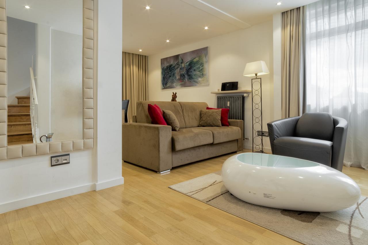 The Queen Luxury - Gemma * Luxembourg