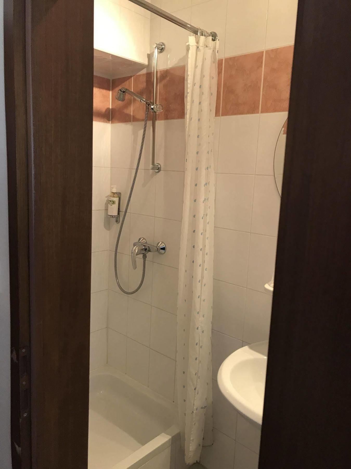 Hotel Le Chatelet 3*