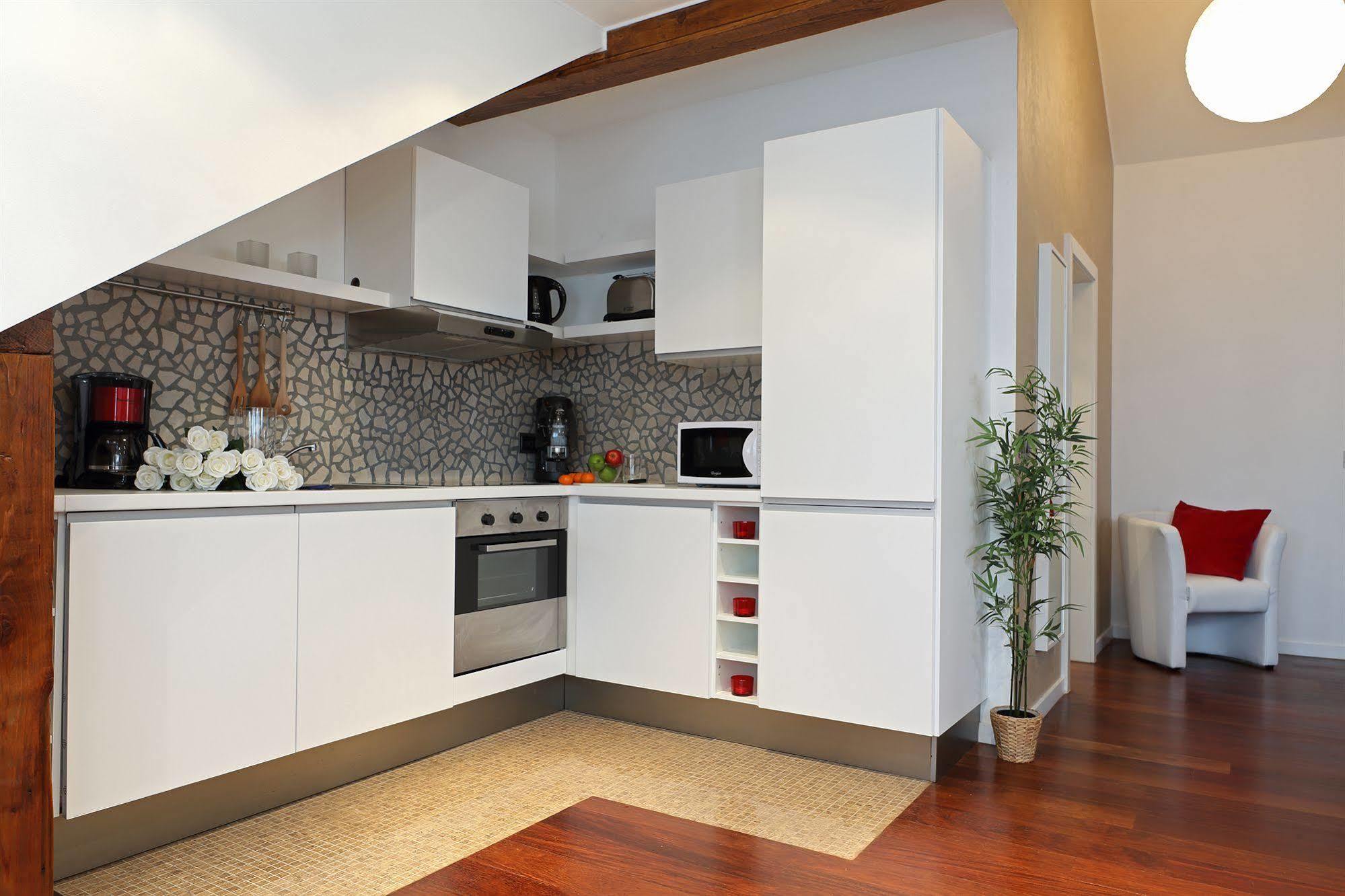 The Queen Luxury - Giada * Luxembourg