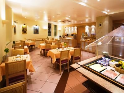 Hotel City Hotel 3*
